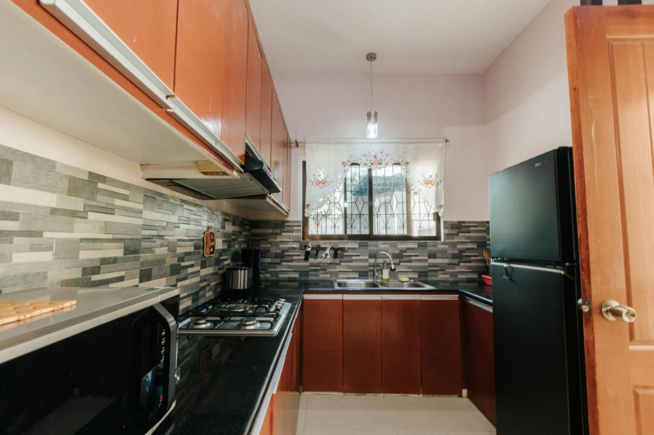 Bahay Ni Kikay Vacation Rental - Wifi Included General Santos City Zewnętrze zdjęcie